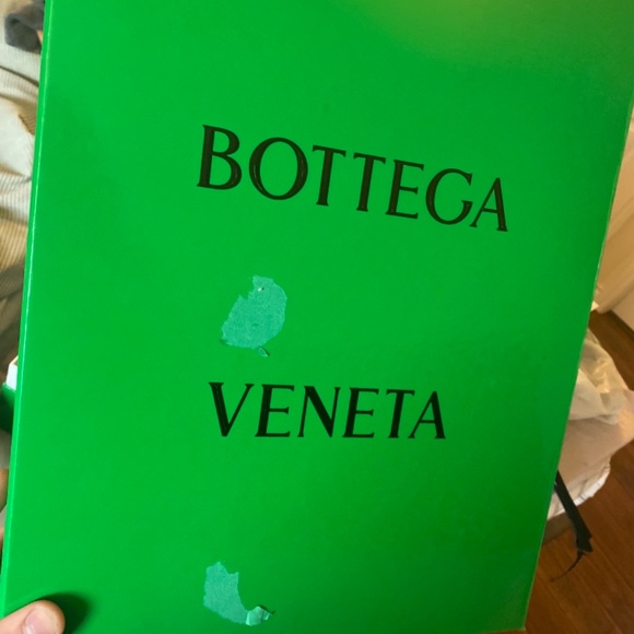 SOLD Bottega Veneta Bounce Black Leather Chelsea Boot - Picture 3 of 14